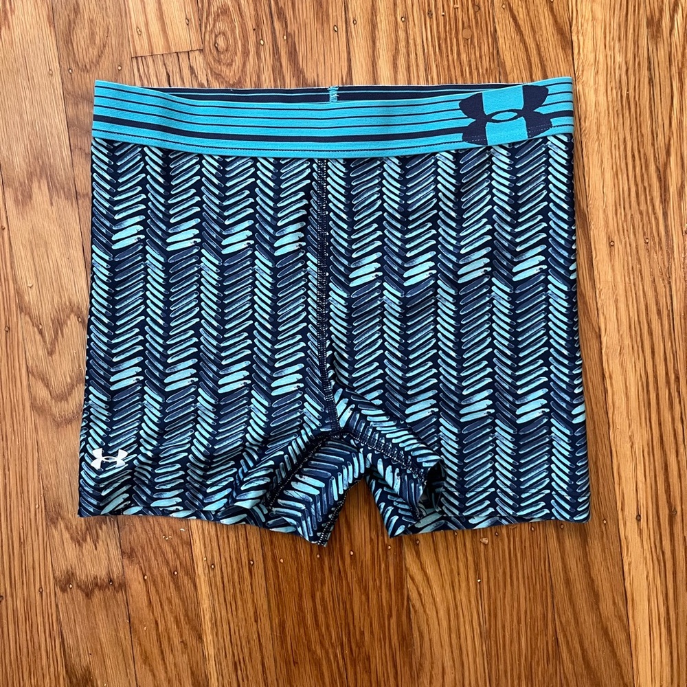Under Armour biker shorts